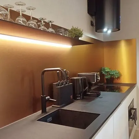 Apartment Luxury Studio With A Balcony Inspired By Nature *